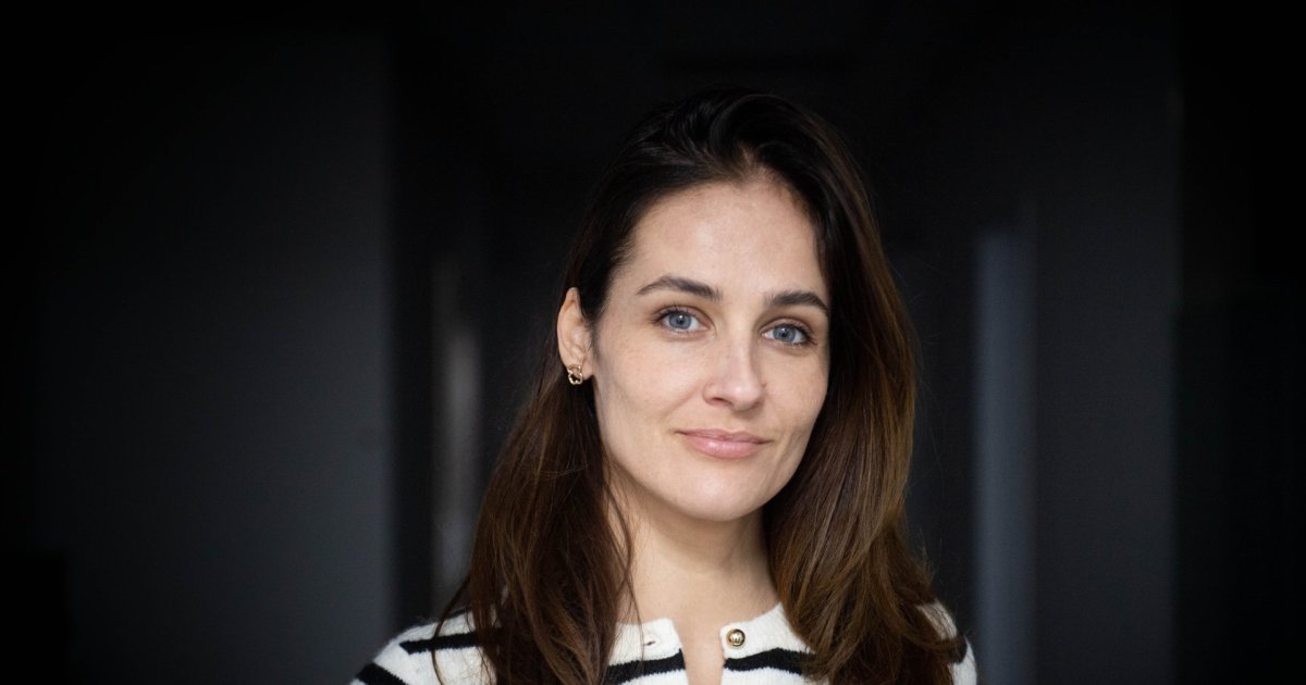 Elitarion review by Camille Rousseau from France